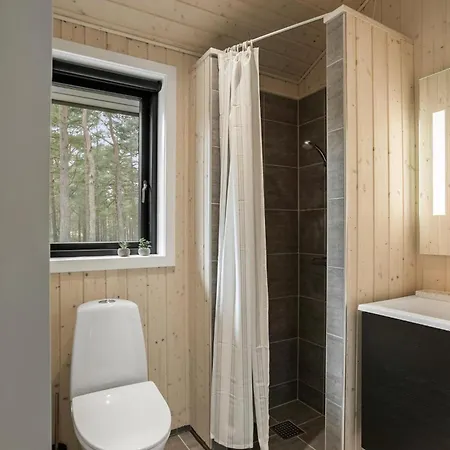Holiday home Lovely In Nexo With Wifi Vester Somarken