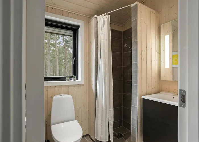 Дом отдыха Lovely In Nexo With Wifi Vester Somarken