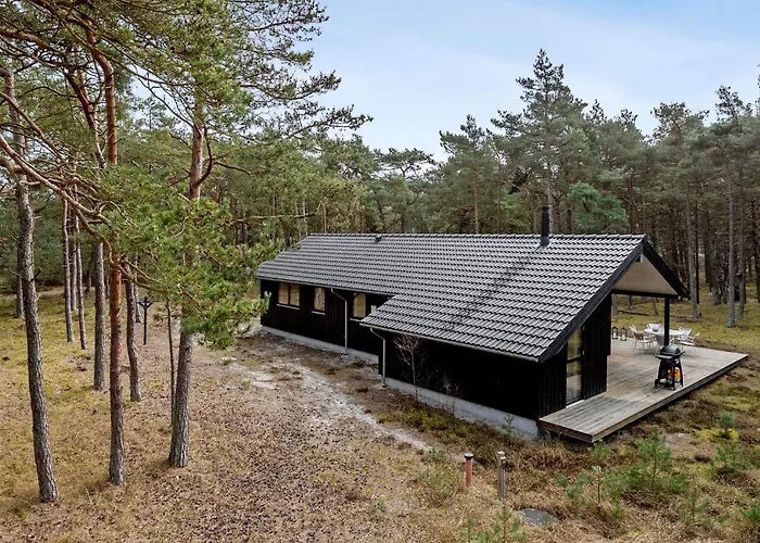 Дом отдыха Lovely In Nexo With Wifi *